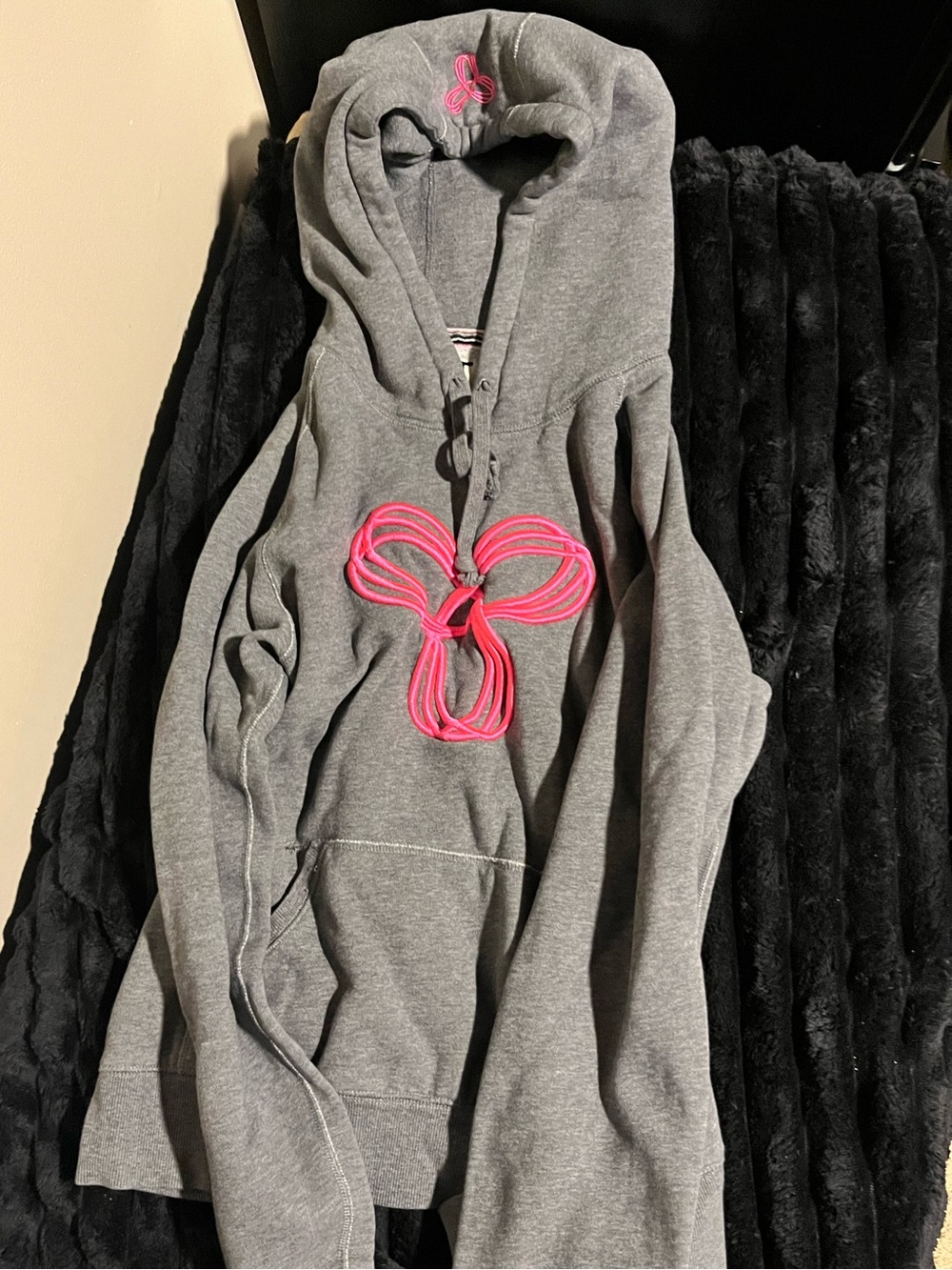 TNA grey zip up 2000s retired hoodie